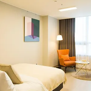 Celebstay Songdo Halla Western Park Yeonsu